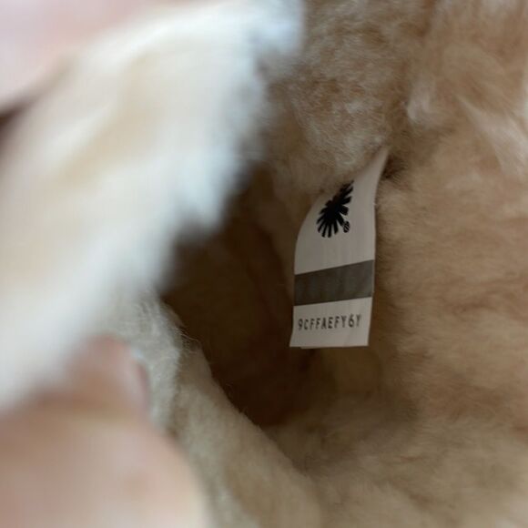 UGG Classic UGG GEM mini - Picture 13 of 13